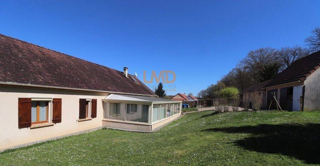 Maison 4 pièces 150 m² · à Ruffec · 150 m² · 265 000 €