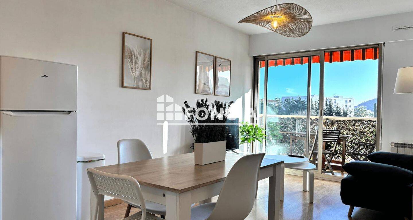 Appartement 2 pièces 35 m² · à Hyères · 34,5 m² · 750 €/mois