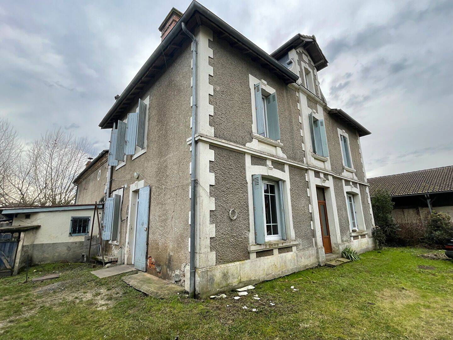 Maison 5 pièces 160 m² · à Moustey · 160,1 m² · 232 000 €