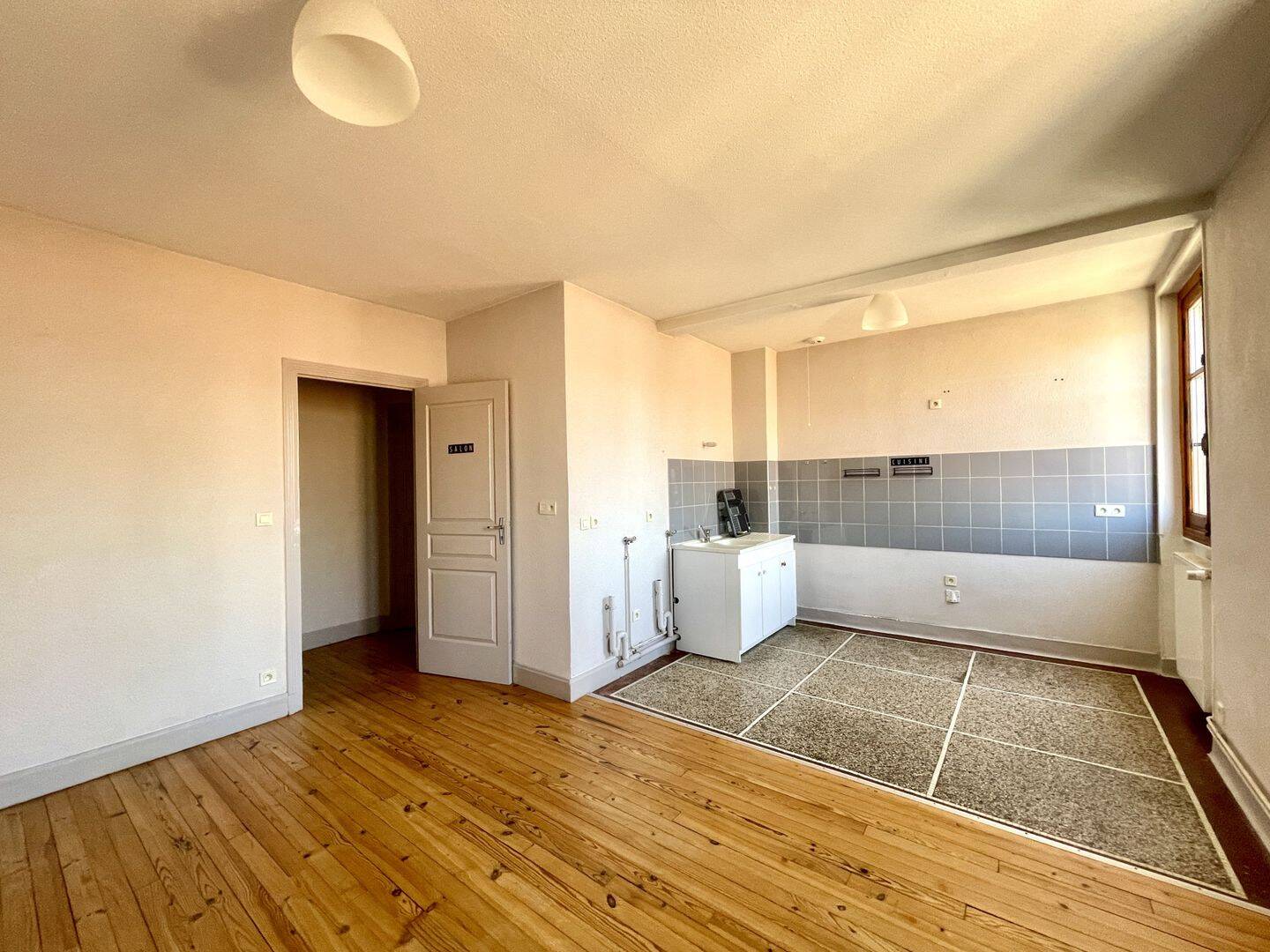 Appartement 3 pièces 61 m² · à Riom · 60,6 m² · 550 €/mois