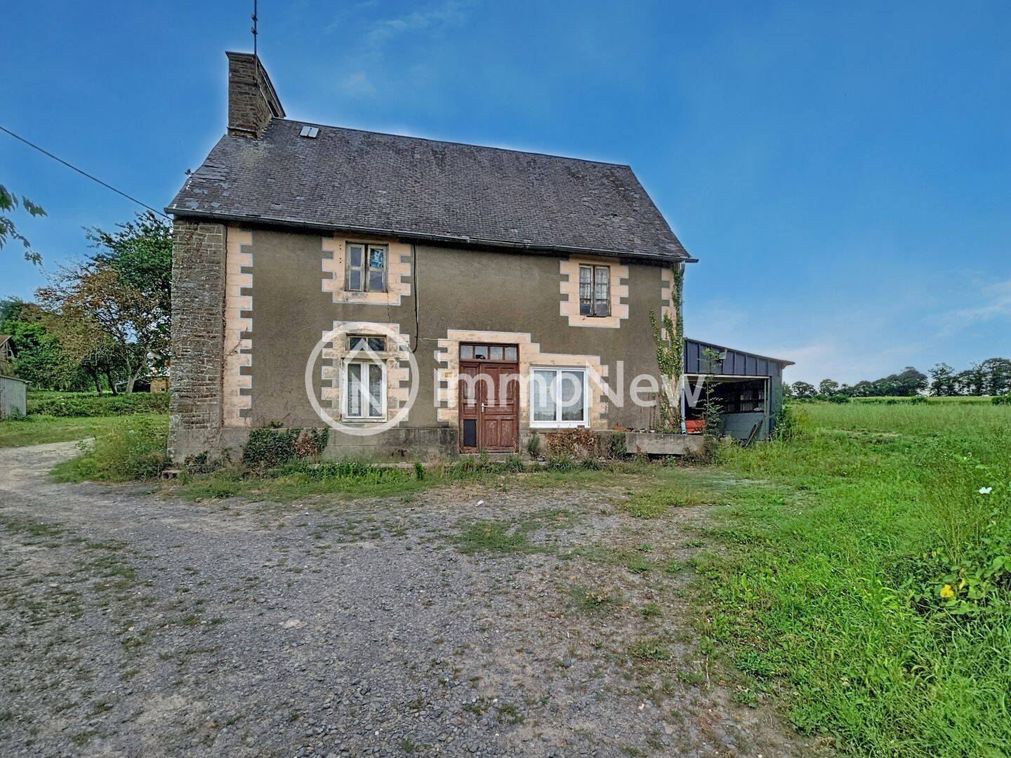 Maison 5 pièces 101 m² · à Isigny-le-Buat · 101 m² · 132 000 €