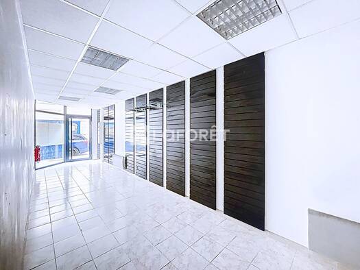 Espace bureau à louer 300 € 23 m² de bureaux Saint-Amour 39160