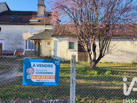 Maison à vendre 110 000 € 3 pièces 2 chambres 90 m² 456 m² de terrain Polisot 10110