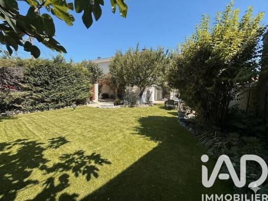 Maison à vendre 539 000 € 7 pièces 3 chambres 157 m² 622 m² de terrain Dompierre-sur-Mer 17139