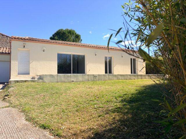 Maison 5 pièces 130 m² · à Montmirat · 130 m² · 325 000 €