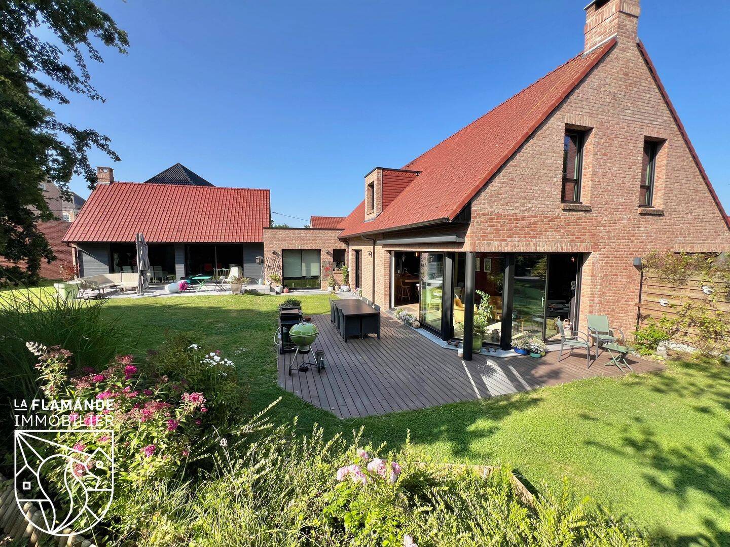 Maison 8 pièces 300 m² · à Hazebrouck · 300 m² · 650 000 €
