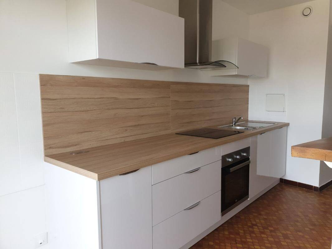 Appartement 3 pièces 79 m² · à Châteauroux · 79 m² · 619 €
