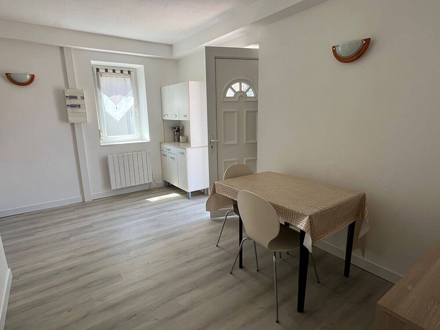 Appartement 2 pièces 24 m² · à Le Creusot · 24 m² · 373 €/mois