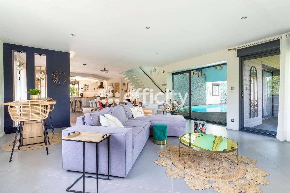 Maison 5 pièces 264 m² · à Bazuel · 264,4 m² · 450 000 €