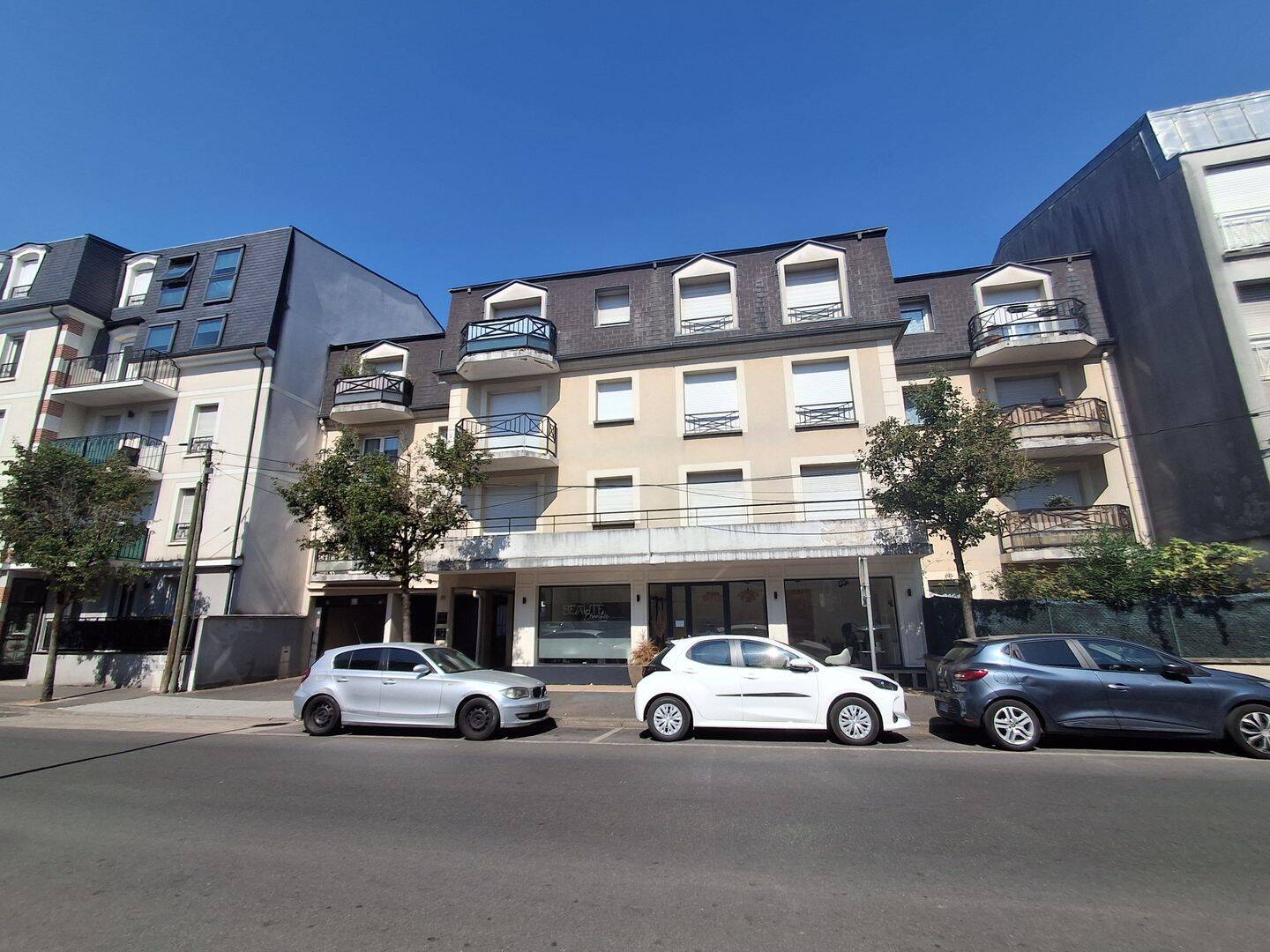 Appartement 3 pièces 67 m² · à Pontault-Combault · 66,6 m² · 990 €/mois