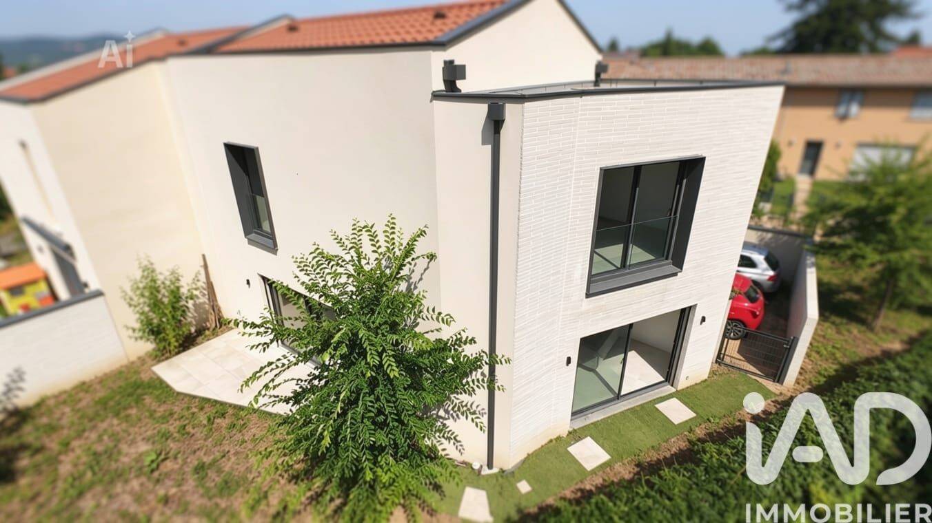 Maison 4 pièces 95 m² · à Sathonay-Village · 95 m² · 490 000 €