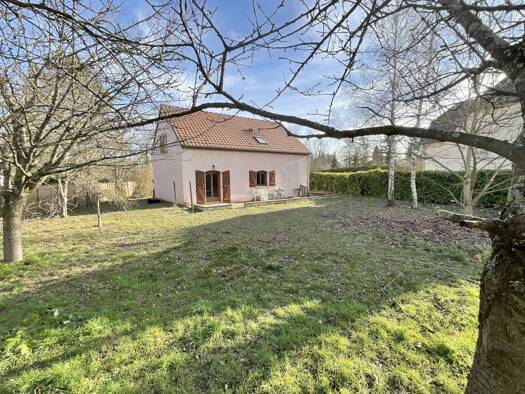 Maison à vendre 215 000 € 6 pièces 4 chambres 112 m² 894 m² de terrain Saint-Germain 10120