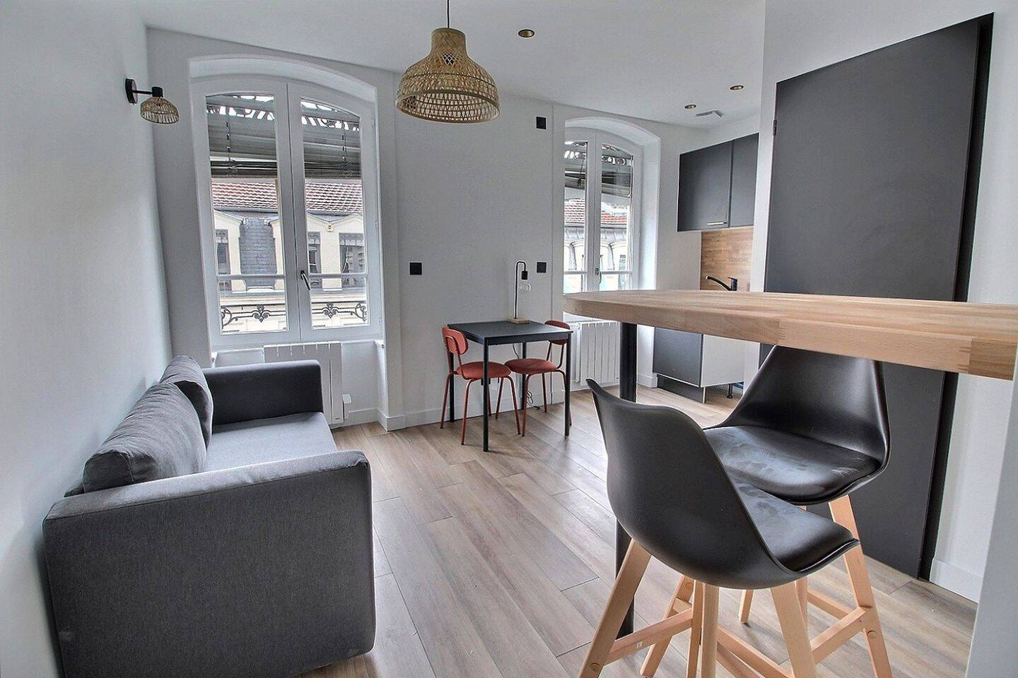 Appartement 2 pièces 35 m² · à Lyon 2ème Arrondissement · 35 m² · 1 100 €