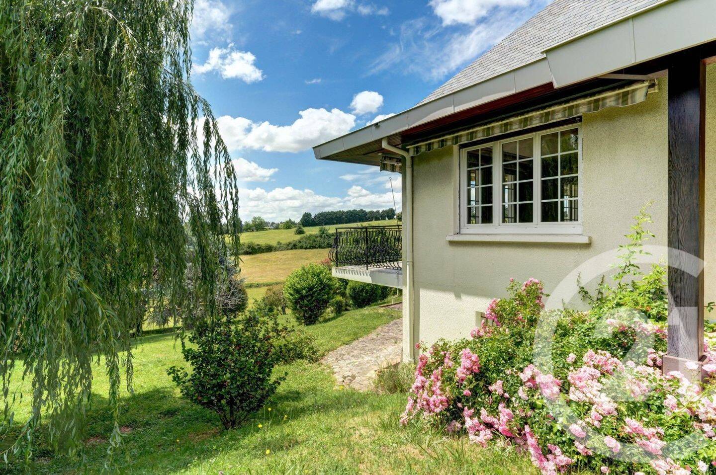 Maison 9 pièces 242 m² · à Limonest · 241,5 m² · 750 000 €