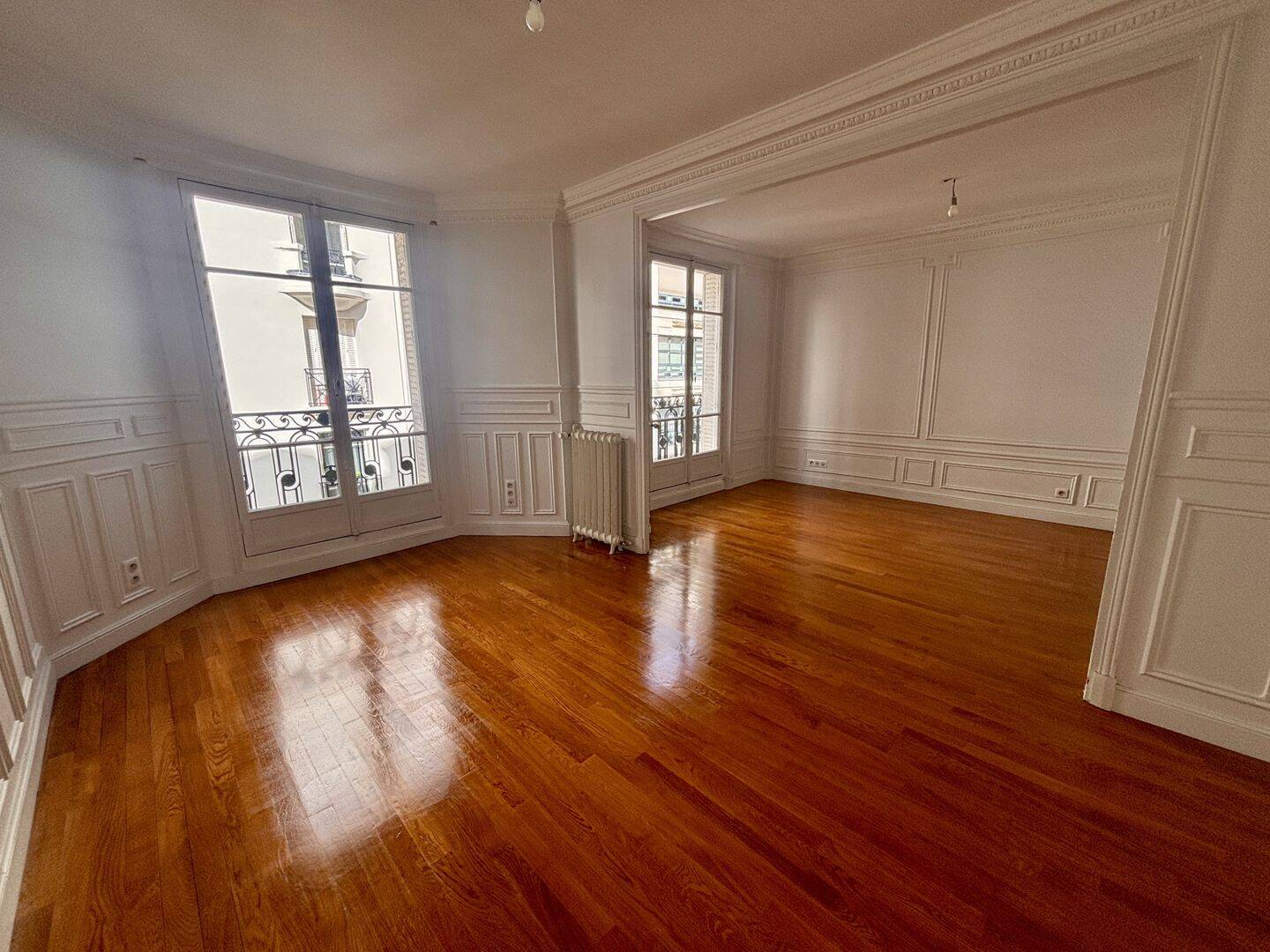 Appartement 5 pièces 102 m² · à Paris 16ème Arrondissement · 102 m² · 2 990 €/mois