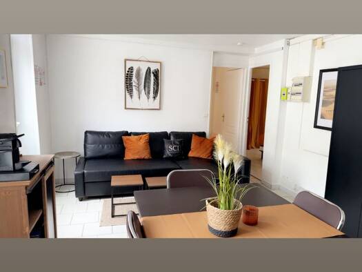 Appartement à louer 620 € 3 pièces 2 chambres 50 m² 1 étages Fère-Champenoise 51230