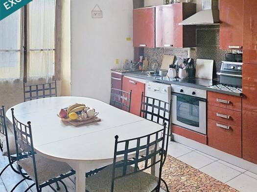 Appartement à vendre 92 000 € 6 pièces 3 chambres 103 m² Centre Nord Apt 84400