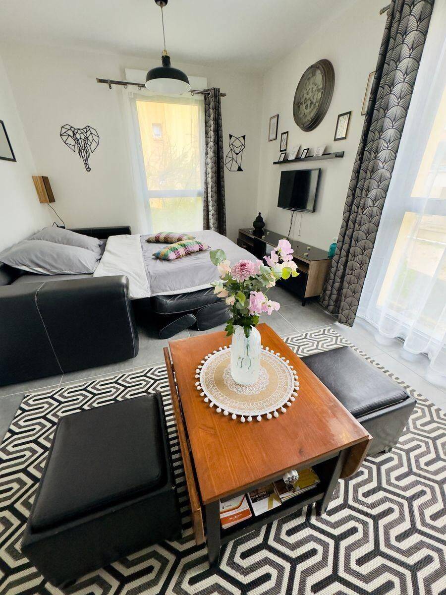Appartement 1 pièce 29 m² · à Aix-en-Provence · 29 m² · 850 €