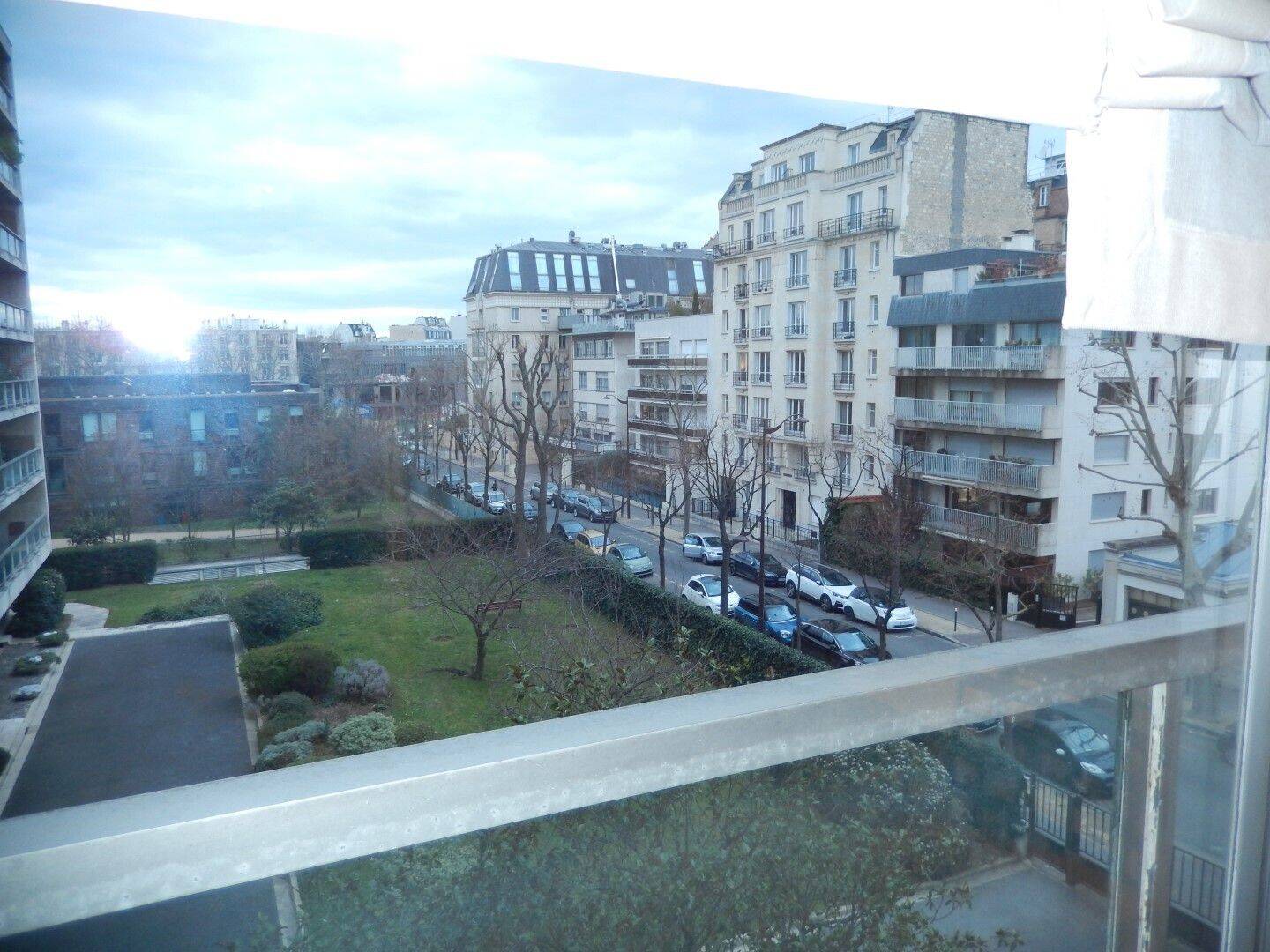 Appartement 1 pièce 20 m² · à Neuilly-sur-Seine · 20 m² · 1 190 €