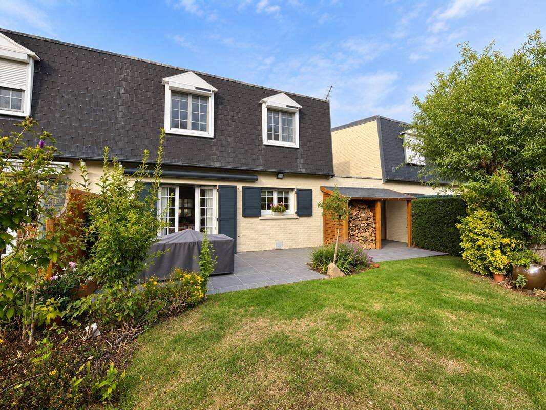Maison 4 pièces 96 m² · à Villeneuve-d'Ascq · 96 m² · 370 000 €