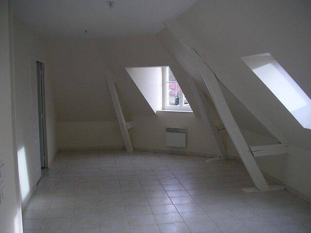 Appartement 3 pièces 73 m² · à Cuise-la-Motte · 72,6 m² · 615 €