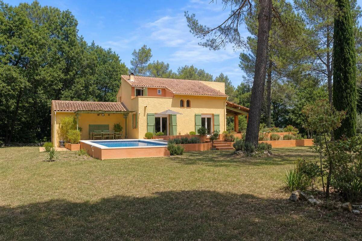 Maison 7 pièces 210 m² · à Camps-la-Source · 210 m² · 650 000 €