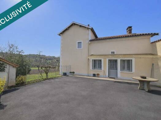 Ferme à vendre 159 950 € 5 pièces 3 chambres 95 m² 10 316 m² de terrain Vallereuil 24190