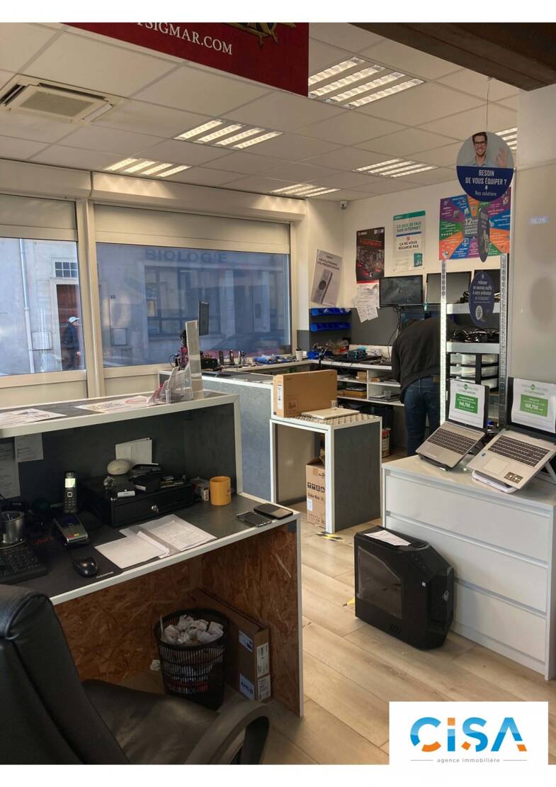 Espace bureau à vendre 340 000 € 144 m² de bureaux Pasteur Pont-Sainte-Maxence 60700