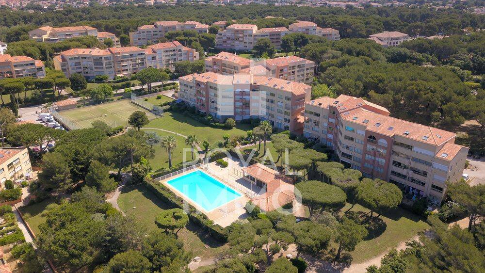Appartement 2 pièces 27 m² · à Six-Fours-les-Plages · 27,4 m² · 235 000 €