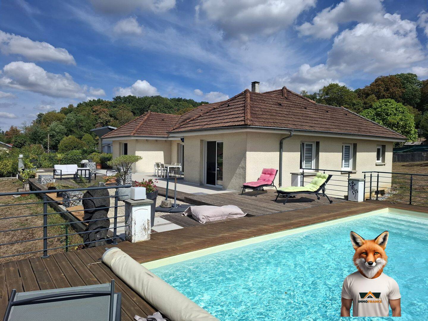 Maison 7 pièces 190 m² · à Montferrand-le-Château · 190 m² · 530 000 €
