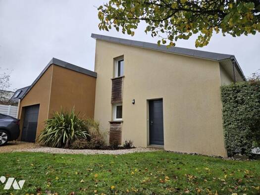 Maison à vendre 344 280 € 4 pièces 3 chambres 405 m² de terrain Auray 56400