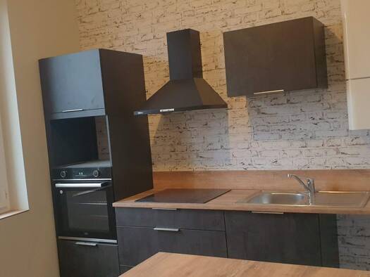 Appartement à louer 560 € 2 pièces 1 chambre 50,5 m² 2ème étage Saumur 49400
