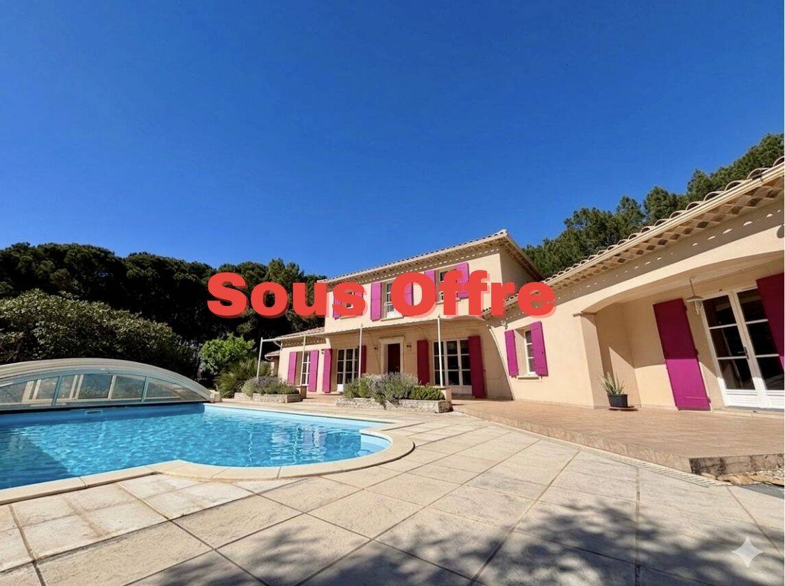 Maison 6 pièces 160 m² · à Saint-Laurent-des-Arbres · 160 m² · 595 000 €