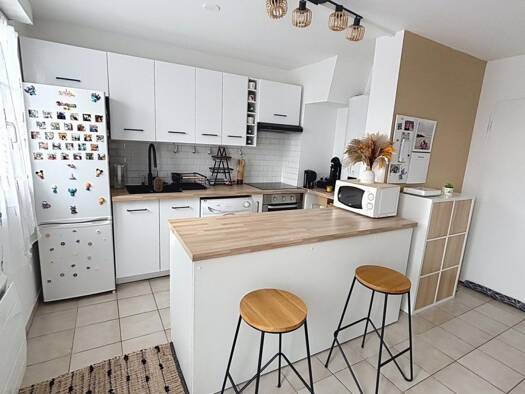 Appartement à vendre 139 900 € 1 pièce 33 m² Carrières-sous-Poissy 78955