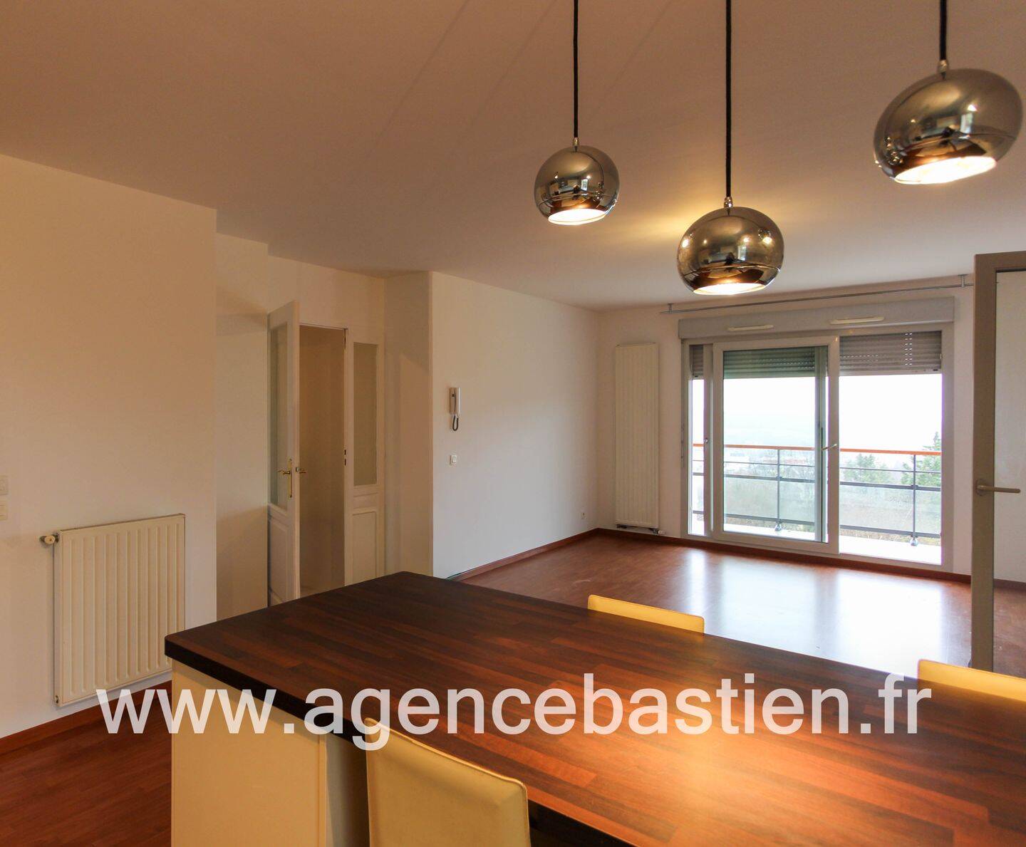 Appartement 3 pièces 69 m² · à Gex · 68,7 m² · 1 520 €