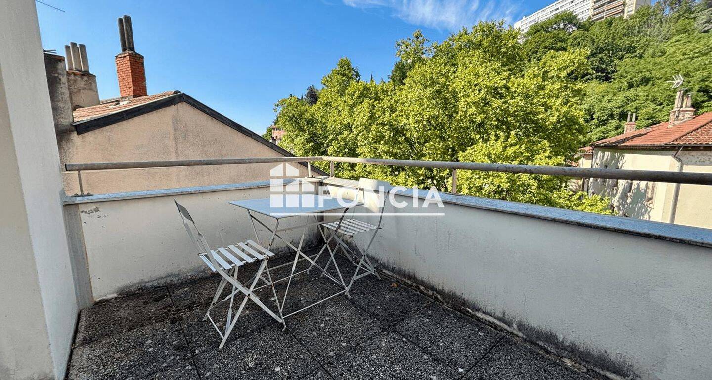 Appartement 1 pièce 14 m² · à Lyon 4ème Arrondissement · 14,1 m² · 433 €/mois