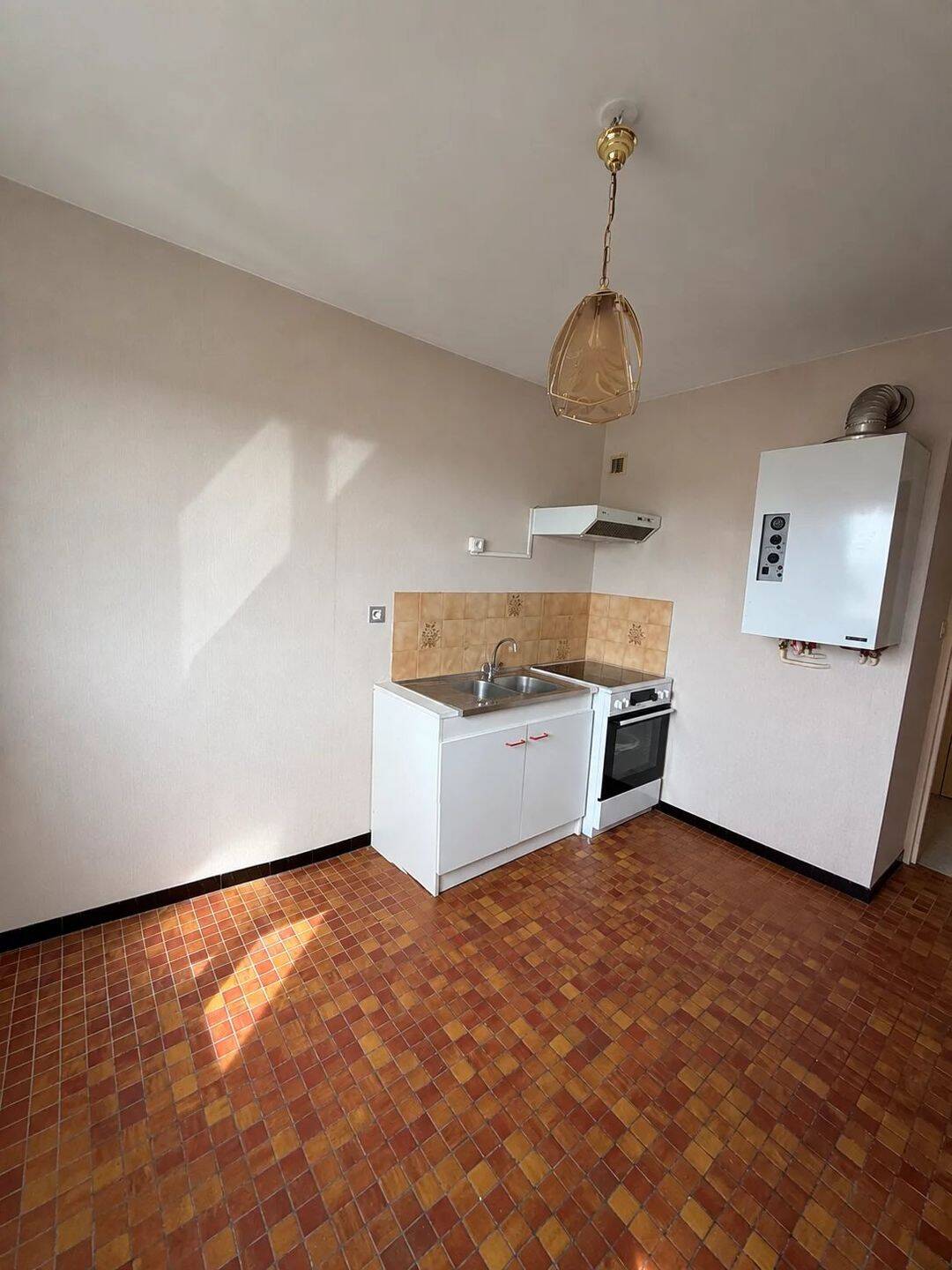 Appartement 2 pièces 47 m² · à Montceau-les-Mines · 47 m² · 450 €/mois