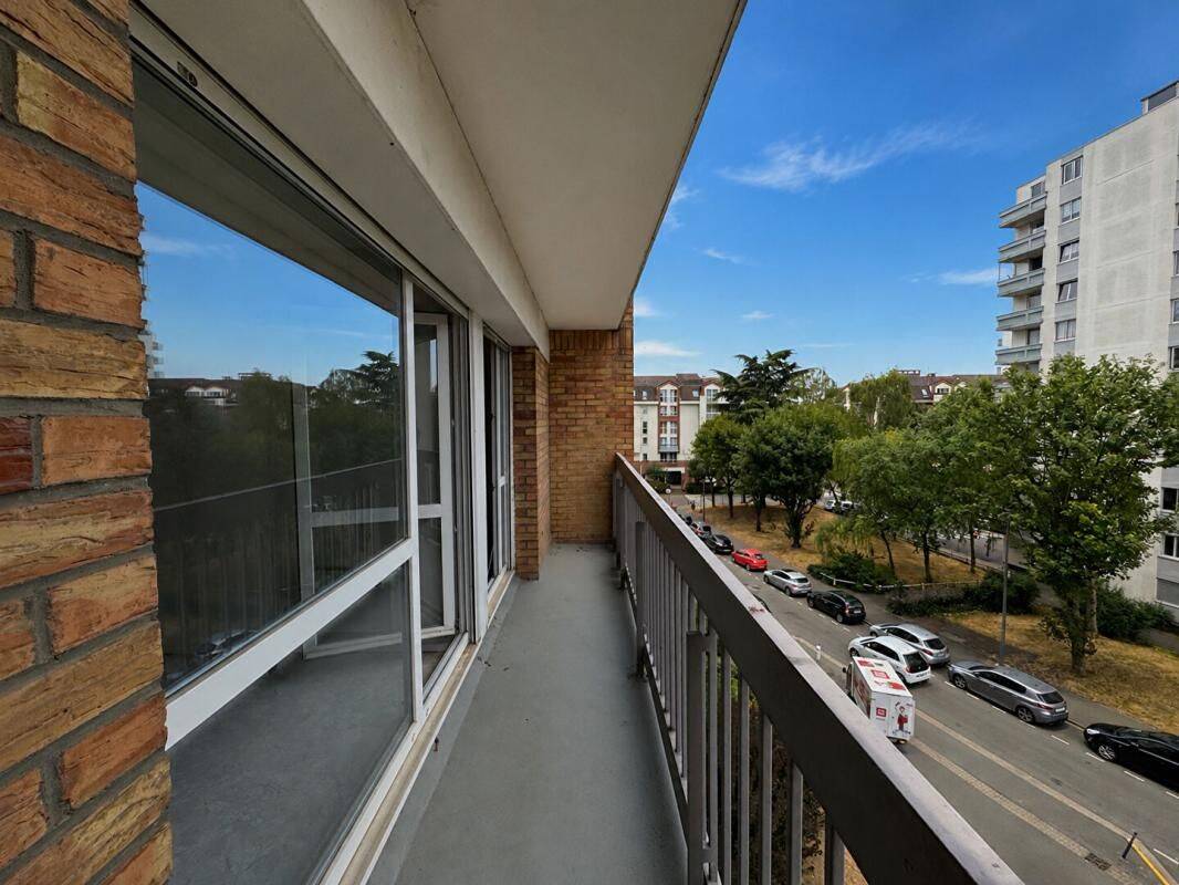 Appartement 3 pièces 79 m² · à La Madeleine · 79 m² · 210 000 €