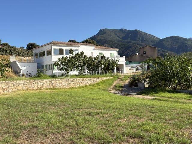 Maison 5 pièces 180 m² · à Bastelicaccia · 180 m² · 620 000 €