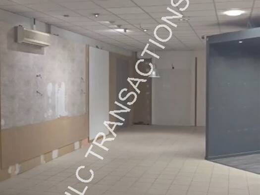 Boutique à louer 4 875 € 450 m² de surface de vente Nord Ouest Claye-Souilly 77410