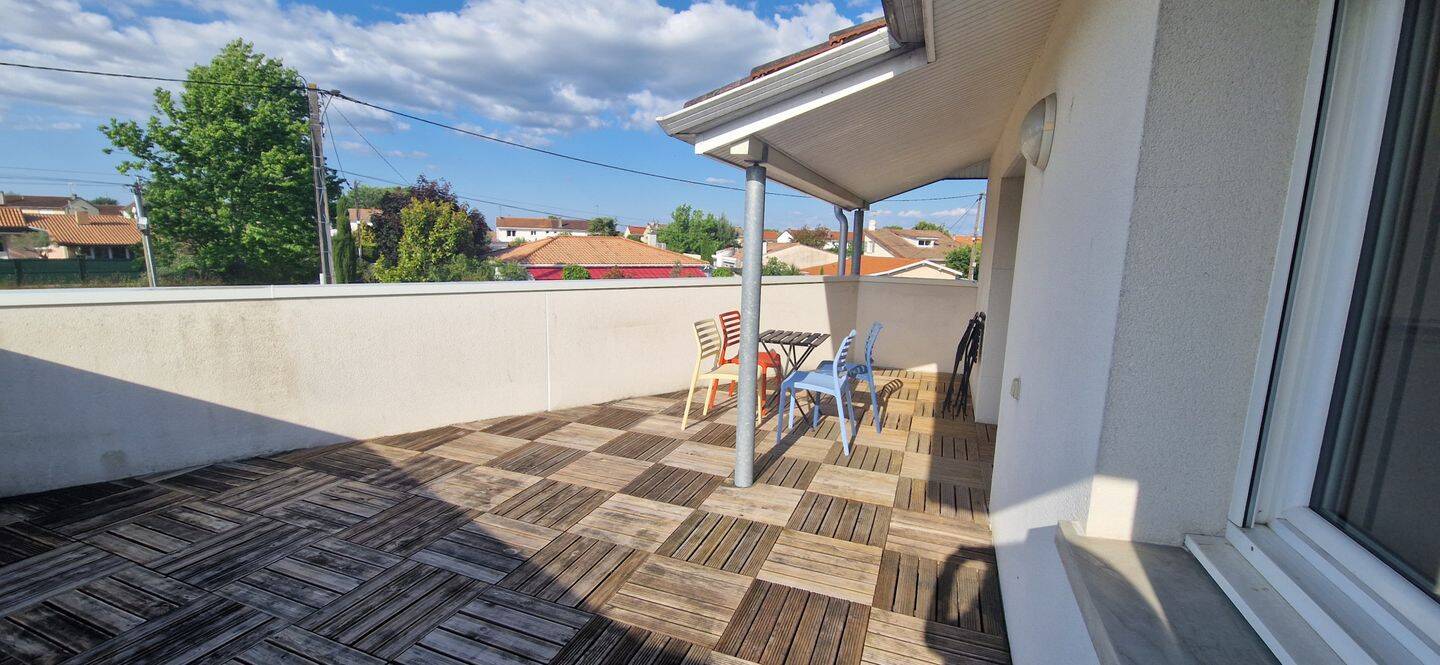 Appartement 2 pièces 43 m² · à Villenave-d'Ornon · 43 m² · 183 000 €