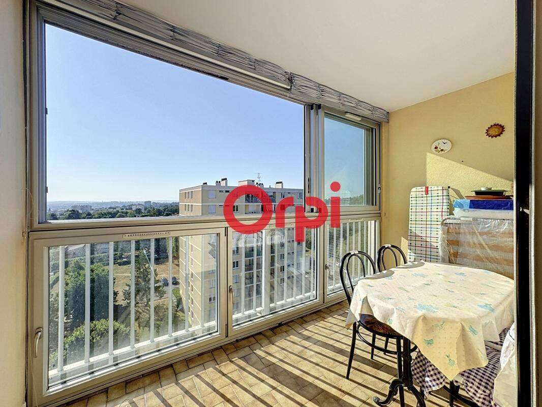 Appartement 4 pièces 85 m² · à Oullins-Pierre-Bénite · 85 m² · 252 000 €