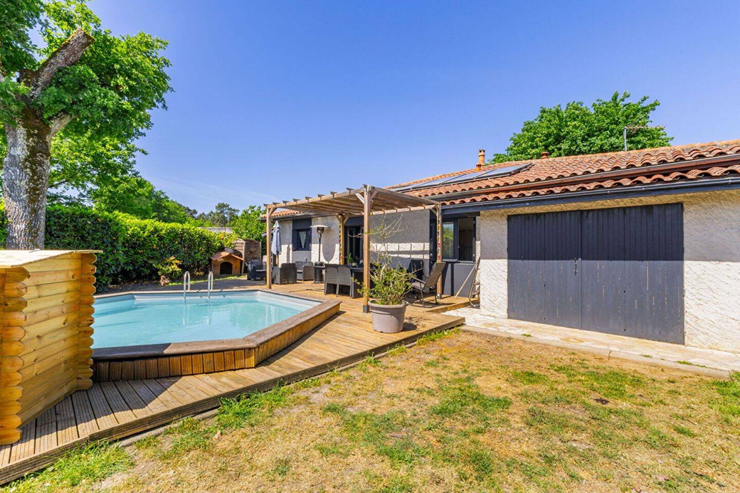 Maison 6 pièces 123 m² · à Léognan · 123 m² · 440 000 €