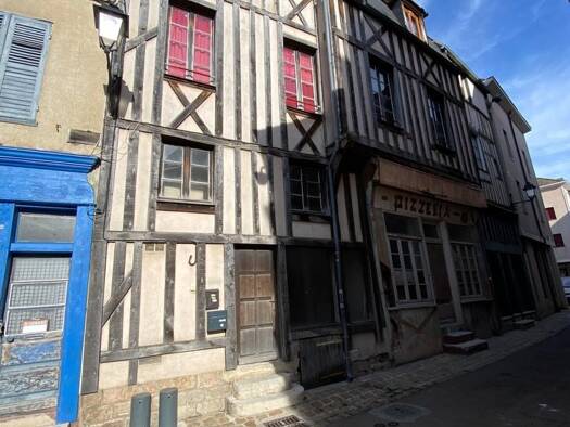 Immeuble à vendre 144 000 € 119,4 m² Joigny 89300