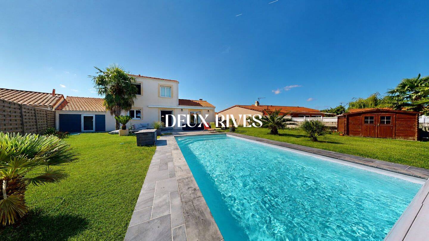 Maison 6 pièces 115 m² · à La Chapelle-Heulin · 115 m² · 379 000 €