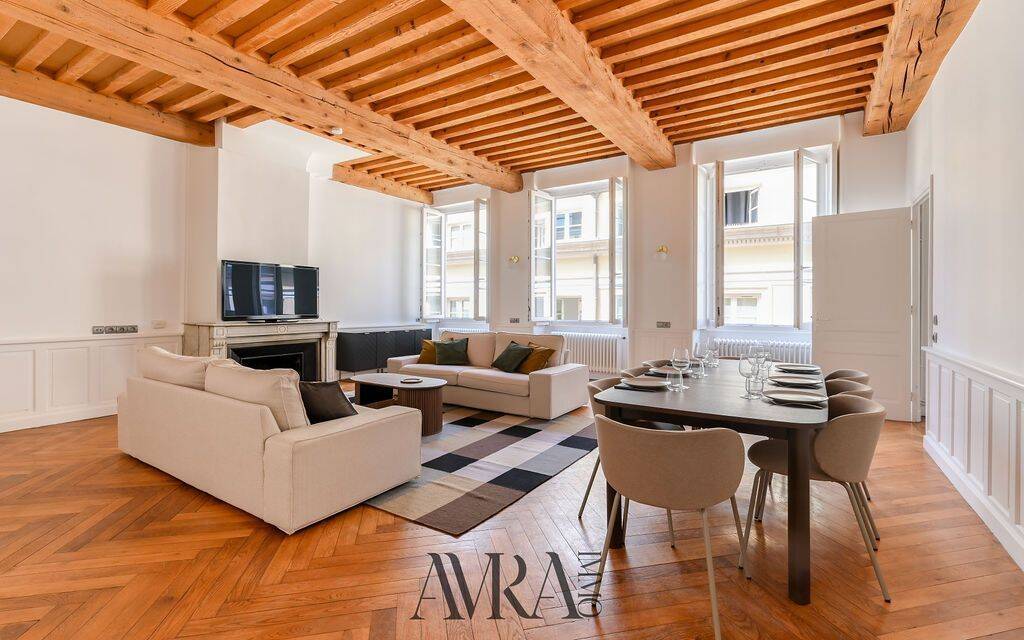 5 pièces 138 m² · à Lyon 1er Arrondissement · 138 m² · 2 495 €
