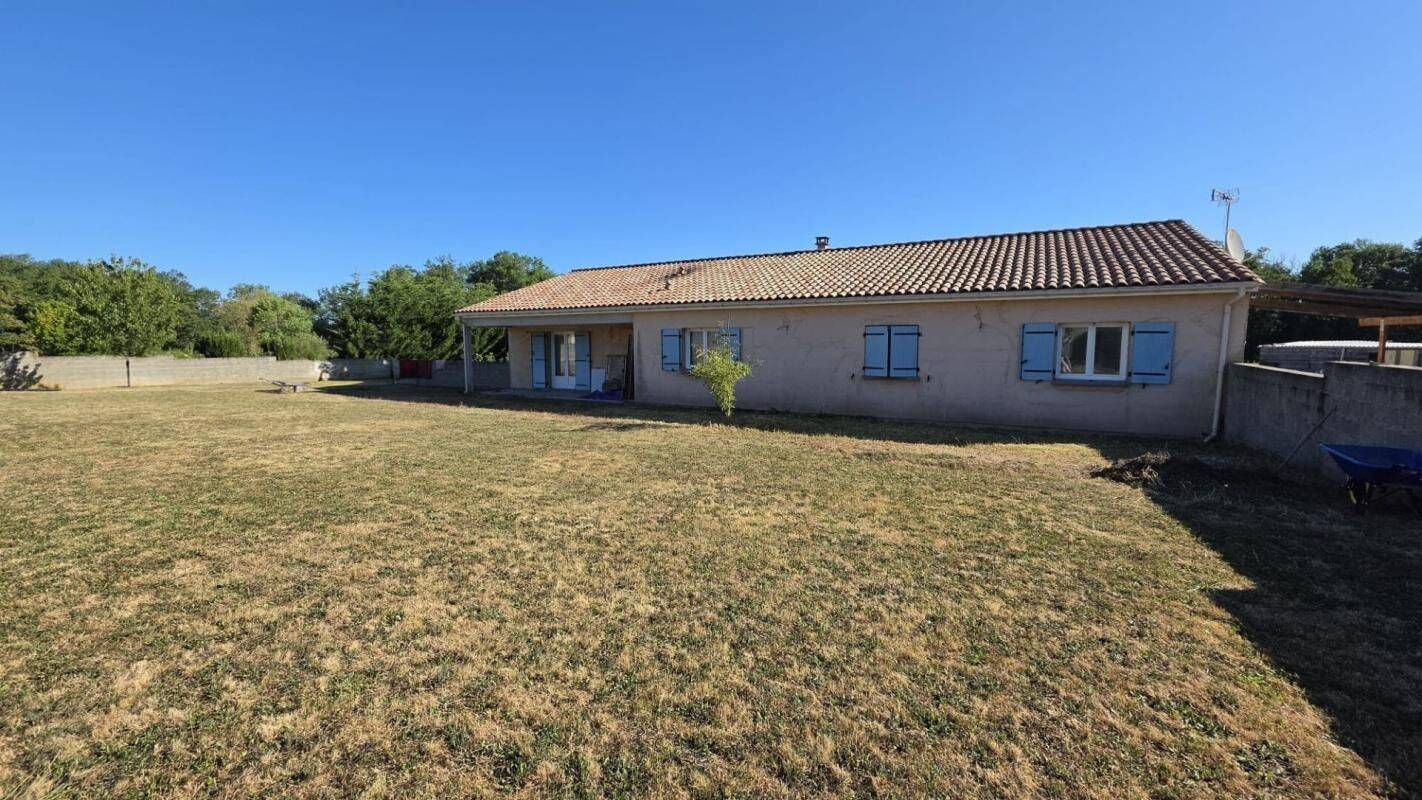 Maison 7 pièces 190 m² · à Montpon-Ménestérol · 190 m² · 222 000 €