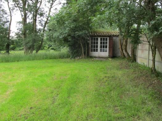 Terrain constructible à vendre 48 890 € 676 m² de terrain La Jonchère 85540