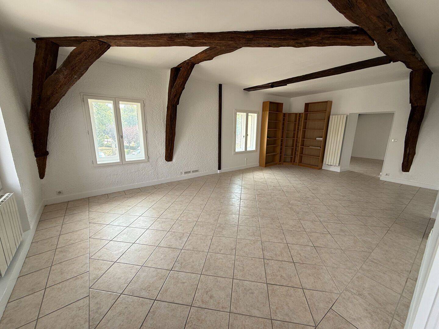 Appartement 5 pièces 141 m² · à Le Port-Marly · 141 m² · 2 370 €/mois