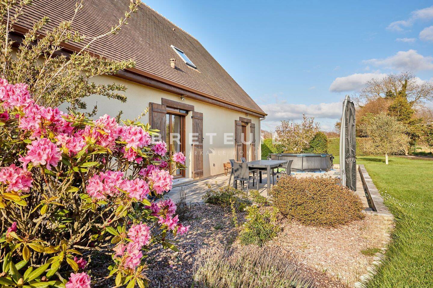 Maison 7 pièces 158 m² · à La Rivière-Saint-Sauveur · 158 m² · 493 500 €